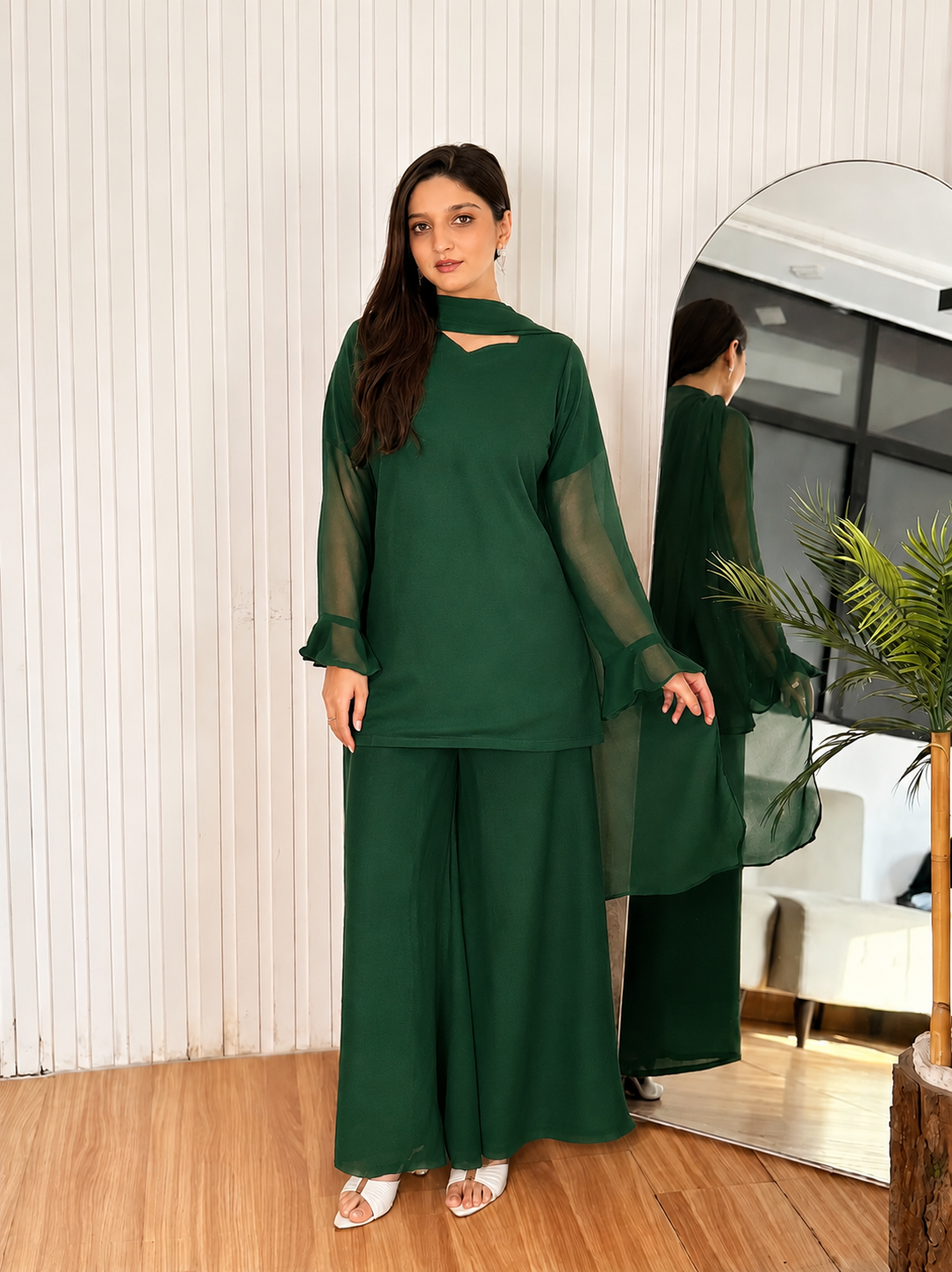 Noor-E-Naz Palazzo Suit